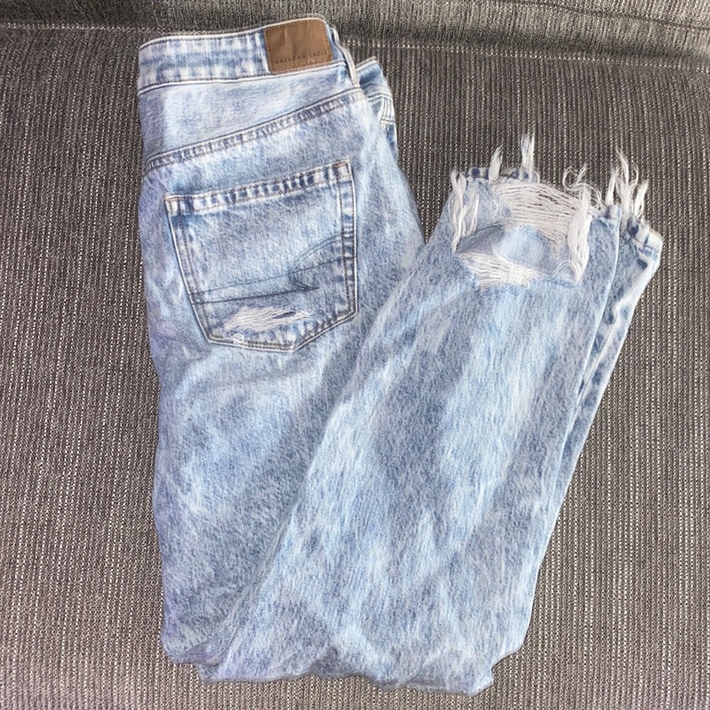 MOM JEANS
